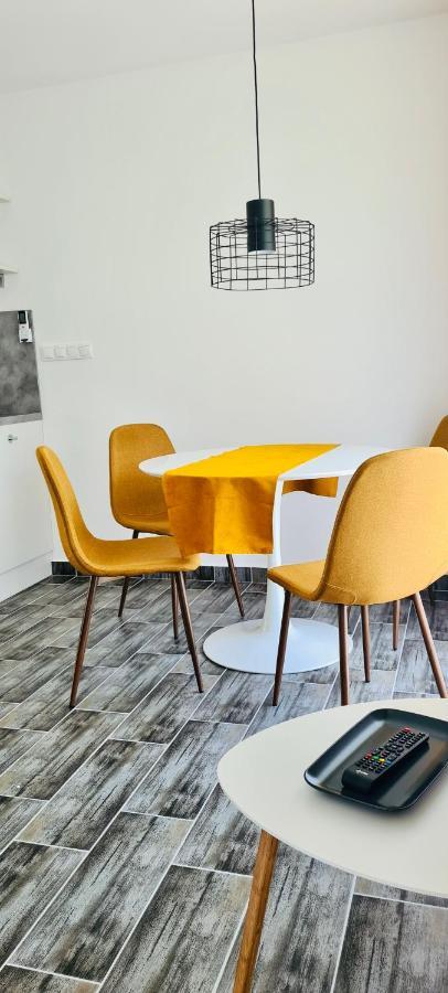 Lilac Apartman Balatonlelle Luaran gambar